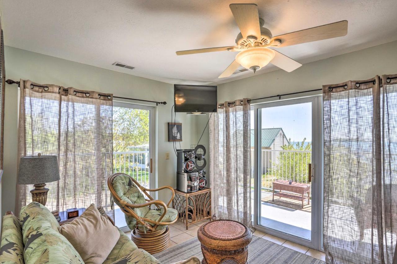 Apartmán Waterfront Bass Island Retreat With Balcony And Tv Put-in-Bay Exteriér fotografie