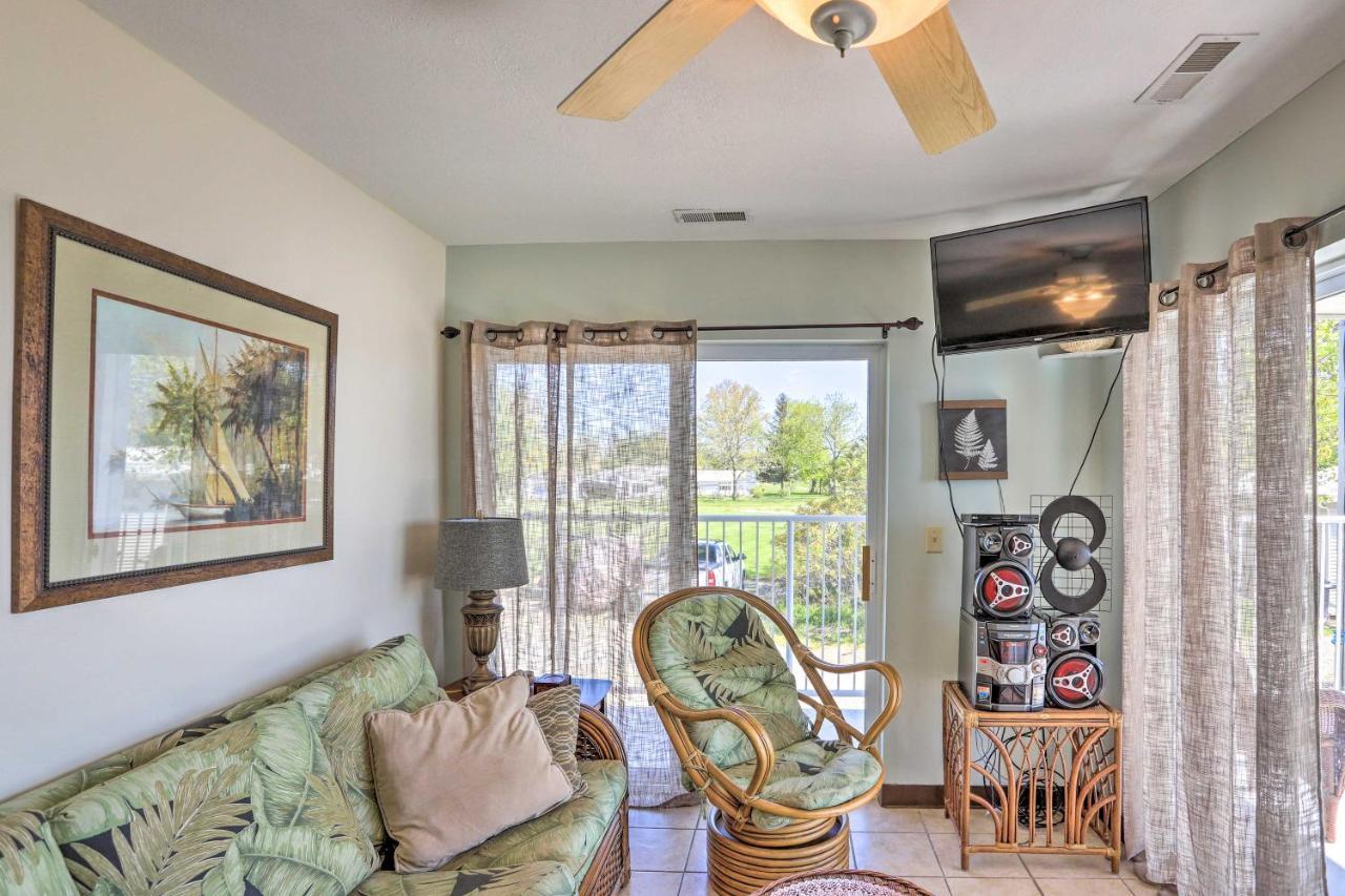 Apartmán Waterfront Bass Island Retreat With Balcony And Tv Put-in-Bay Exteriér fotografie